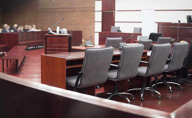 Expert Witnesses — Use Analogies And Exhibits To Keep It Simple