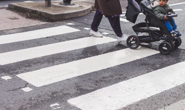 Kansas Crosswalk Laws